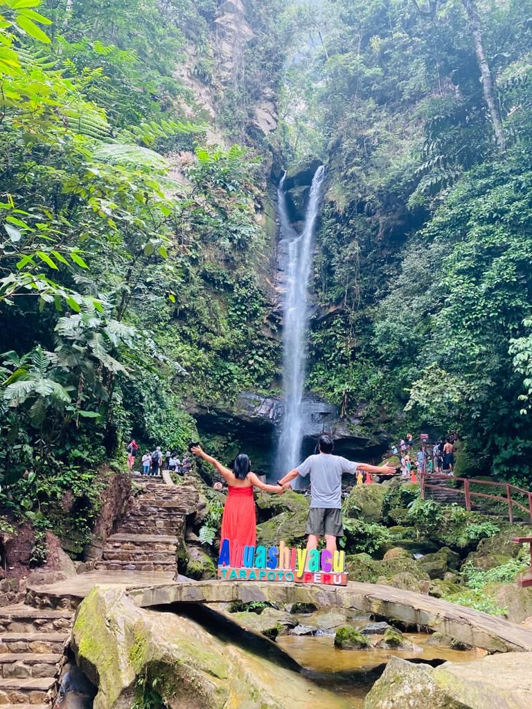 AHUASHIYACU Y LAMAS CON JHAMPIPI