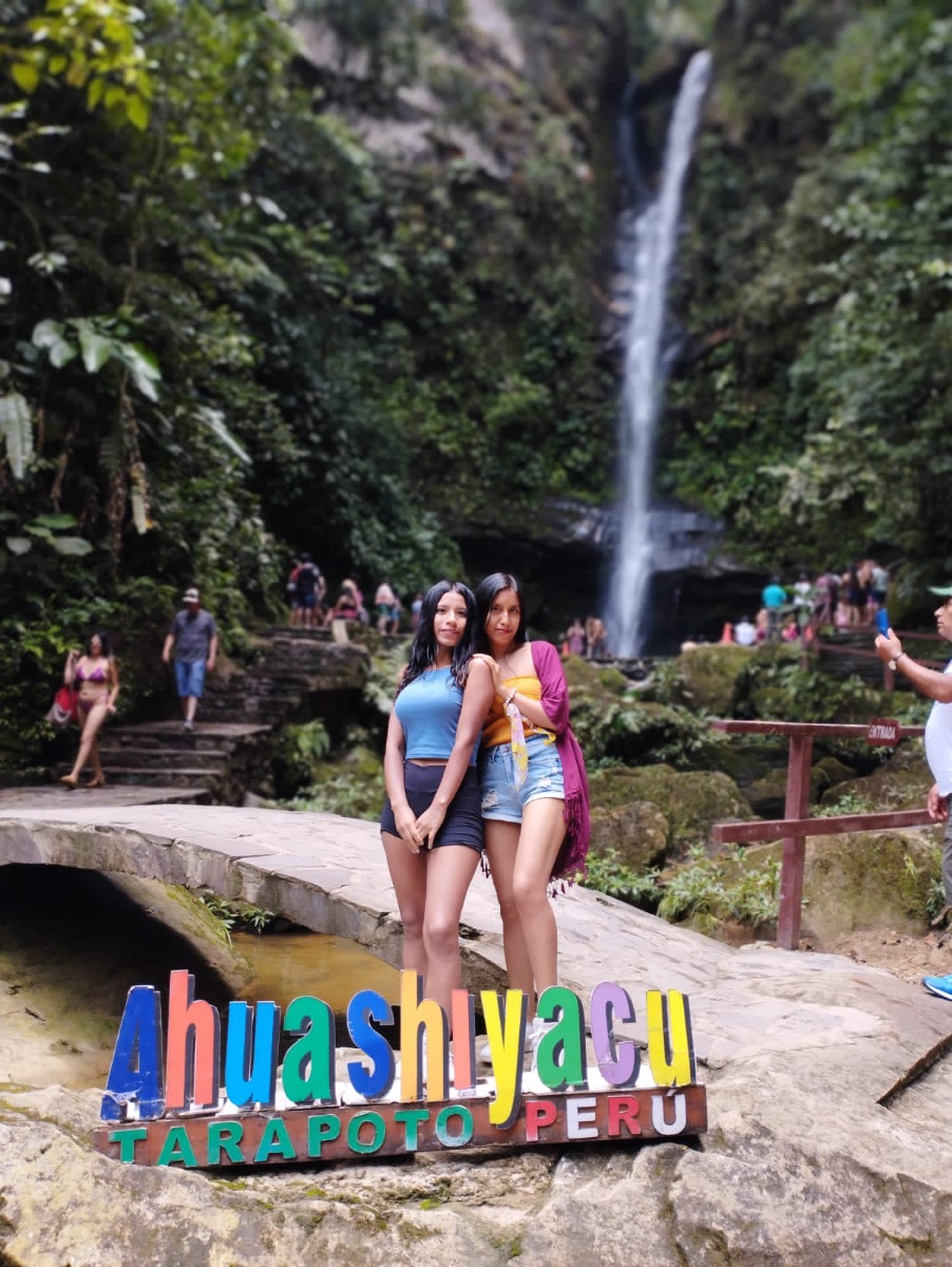 Crea la galería Ahuashiyacu-lamas con julio 21 mar 2023