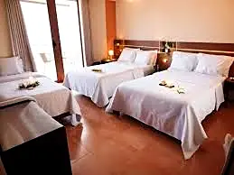hoteles balcones plaza cajamarca