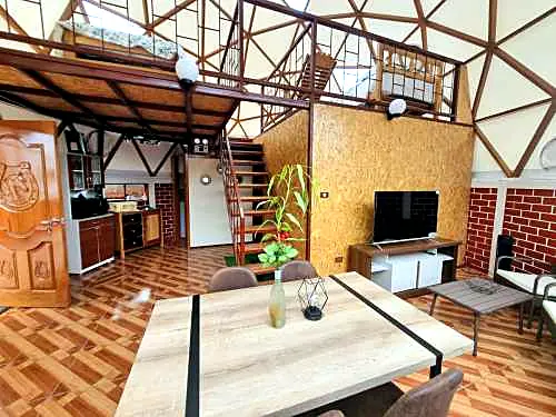 Interior de los Doomos