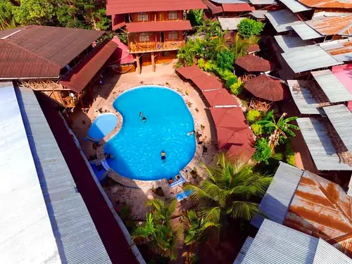 Madera Labrada Lodge
