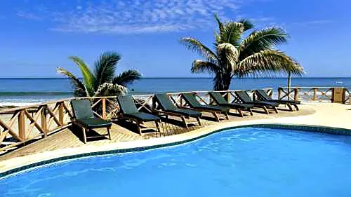 piscina al aire libre-Hotel Mancora Beach Bungalows