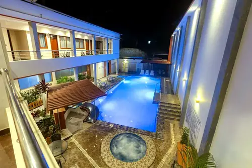 Piscina del Hotel San Marino