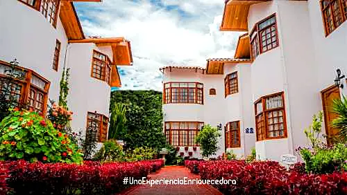 villa valencia huaraz
