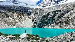 visitando la laguna 69 en Huaraz