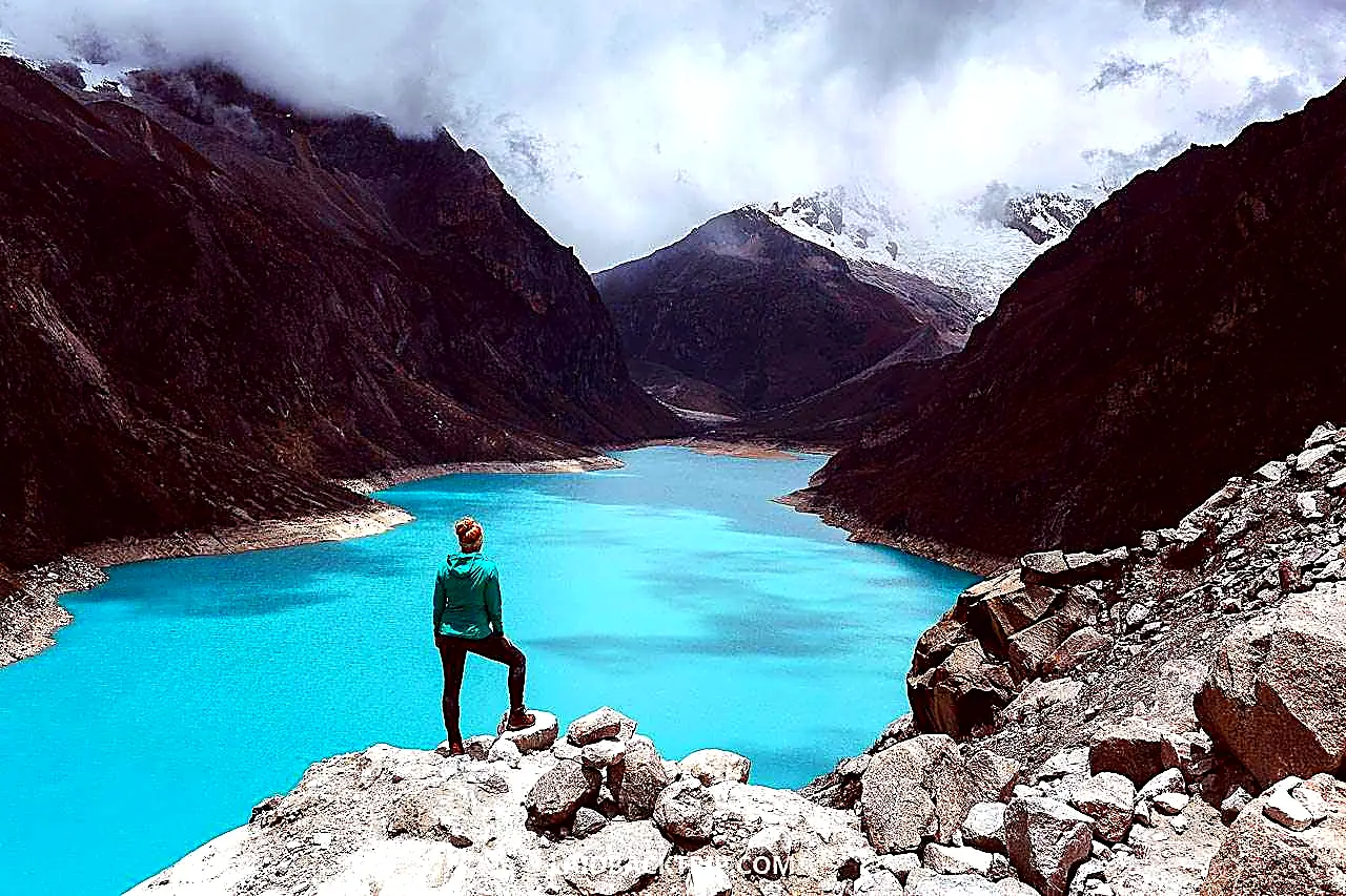 Excursión a la Laguna Parón