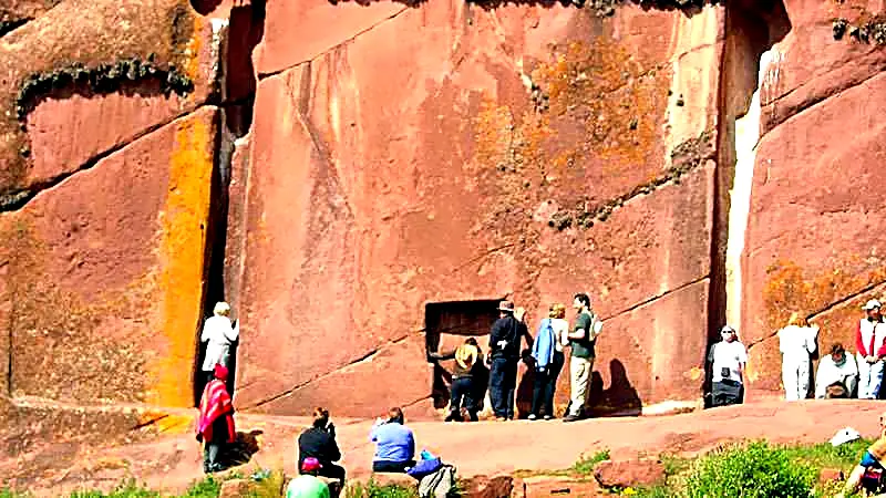 RUTA AYMARA FULL DAY /CHUCUITO – MOLLOCO - WARU WARUS – ARAMU MURO