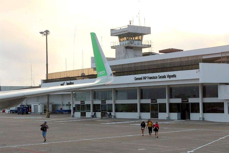 Servicio de traslado de hotel al aeropuerto de Iquitos en auto