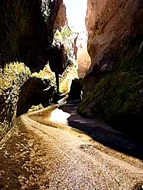 Excursión en Arequipa Trekking, Cataratas y Baños Termales