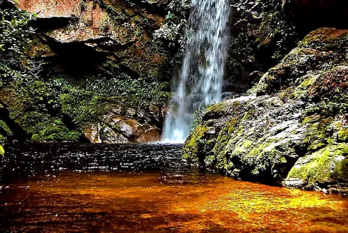 Trekking a la Catarata de Huacamaillo