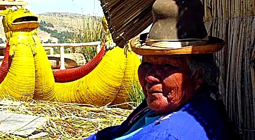 Visita las islas de los Uros y Taquile