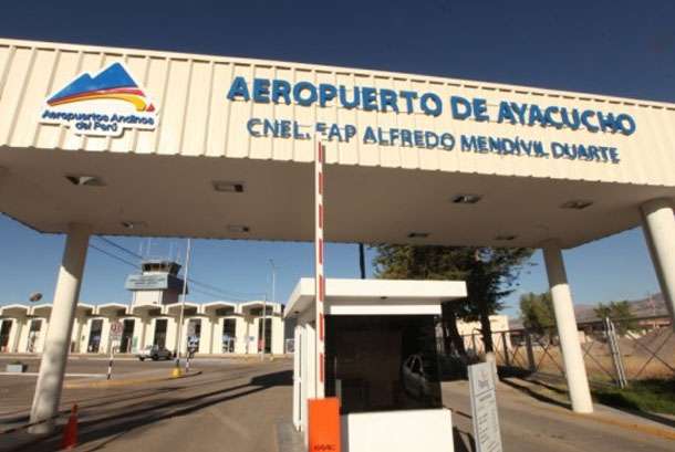 Servicio de transporte en minivan desde 5  Pasajeros hasta 7 Pasajeros del Hotel - Aeropuerto Alfredo Mendívil Duarte, Ayacucho 