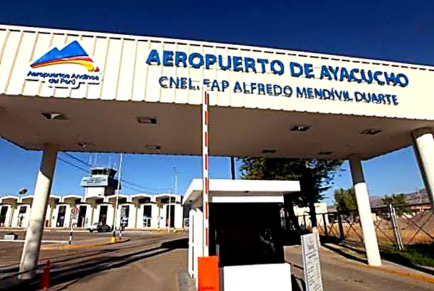 Servicio de transporte en automóvil máximo 4 Pasajeros  de Hotel - Aeropuerto Alfredo Mendívil Duarte, Ayacucho 
