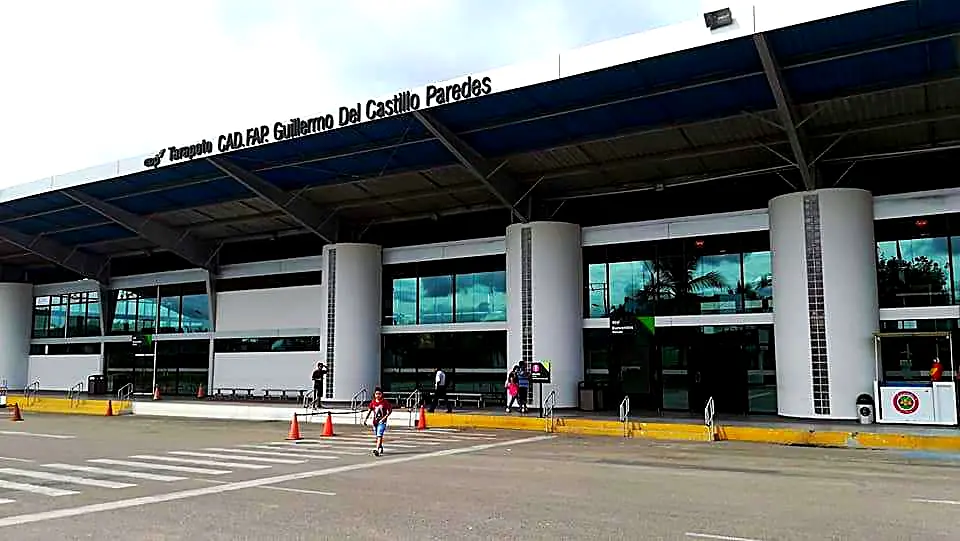 Traslado: Hotel - Aeropuerto Guillermo del Castillo Paredes