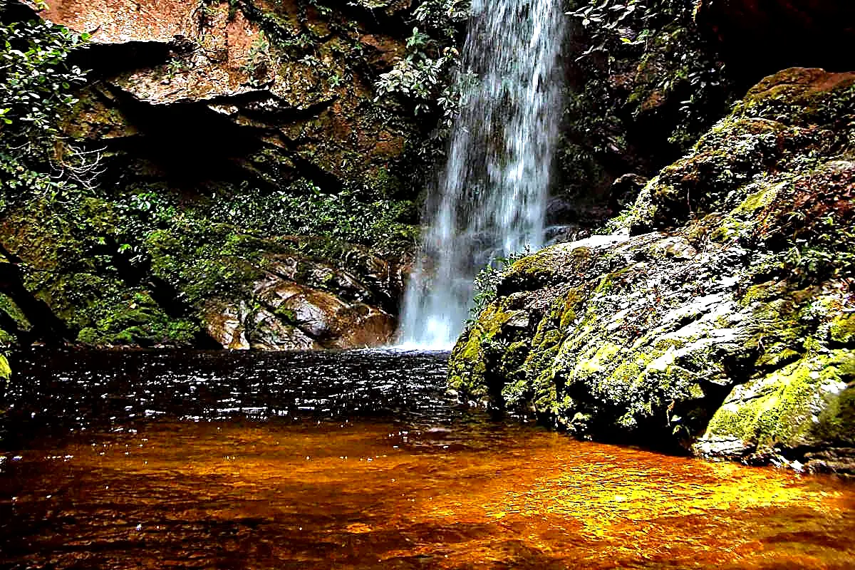 Trekking a la Catarata de Huacamaillo