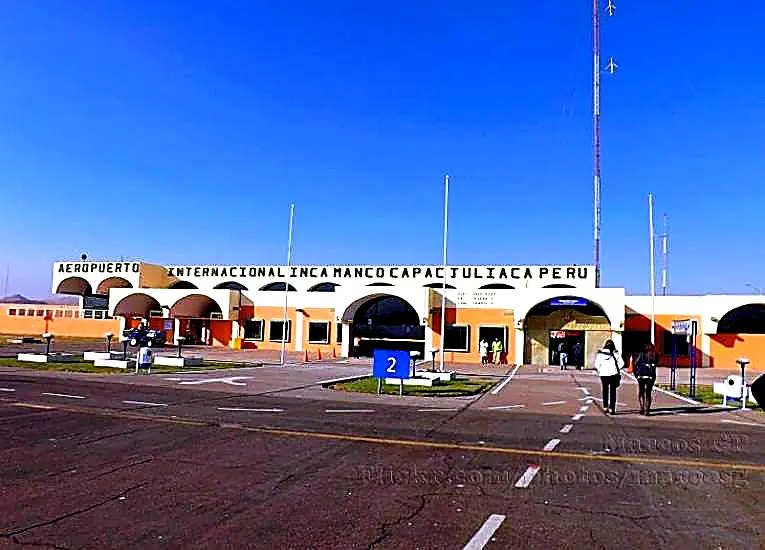 Vuelo: Puno - Lima